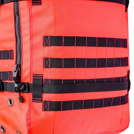 Passants MOLLE sur le sac étanche submersible Infladry 50 HD