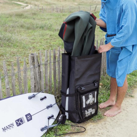 Sac à dos étanche pour combinaison de surf